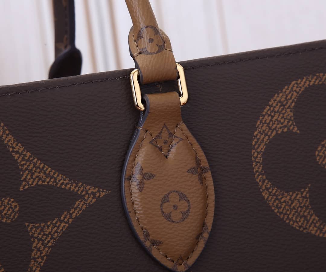 Louis Vuitton Reversible Monogram Onthego 2way Brown Coated Replica Tote