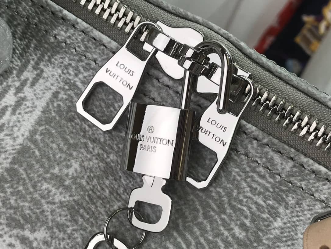 Louis Vuitton Keepall Bandoulière 50 Travel Bag Replica Gray N50069