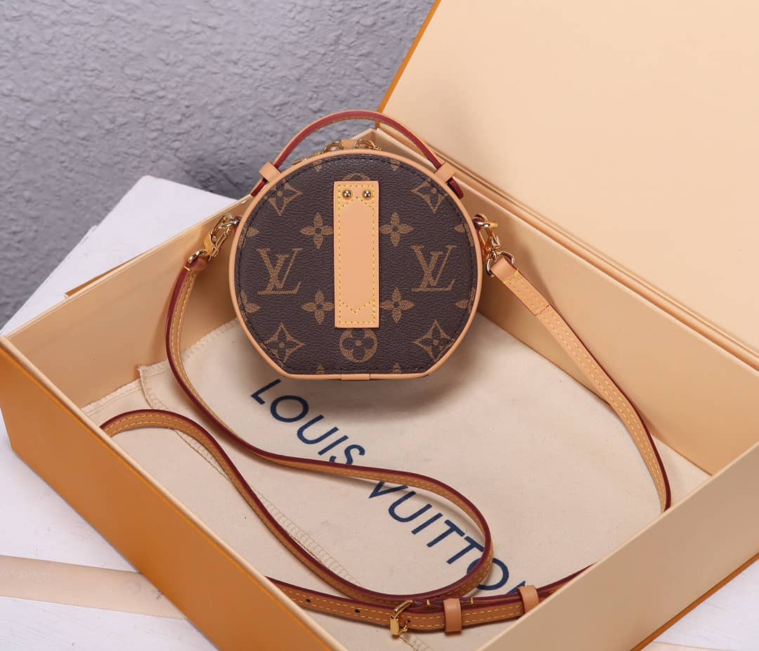 Louis Vuitton Mini Boite Chapeau Replica Crossbody Bag M44699