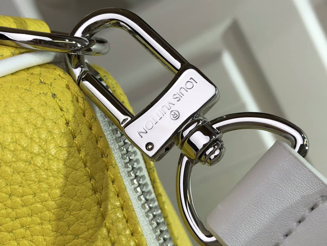 Louis Vuitton Keepall Bandoulière 50 Bag Cowhide Leather Replica M58748