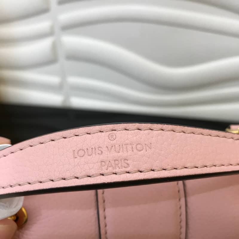 Louis Vuitton Damier Ebene Clapton Replica Backpack Pink N42262