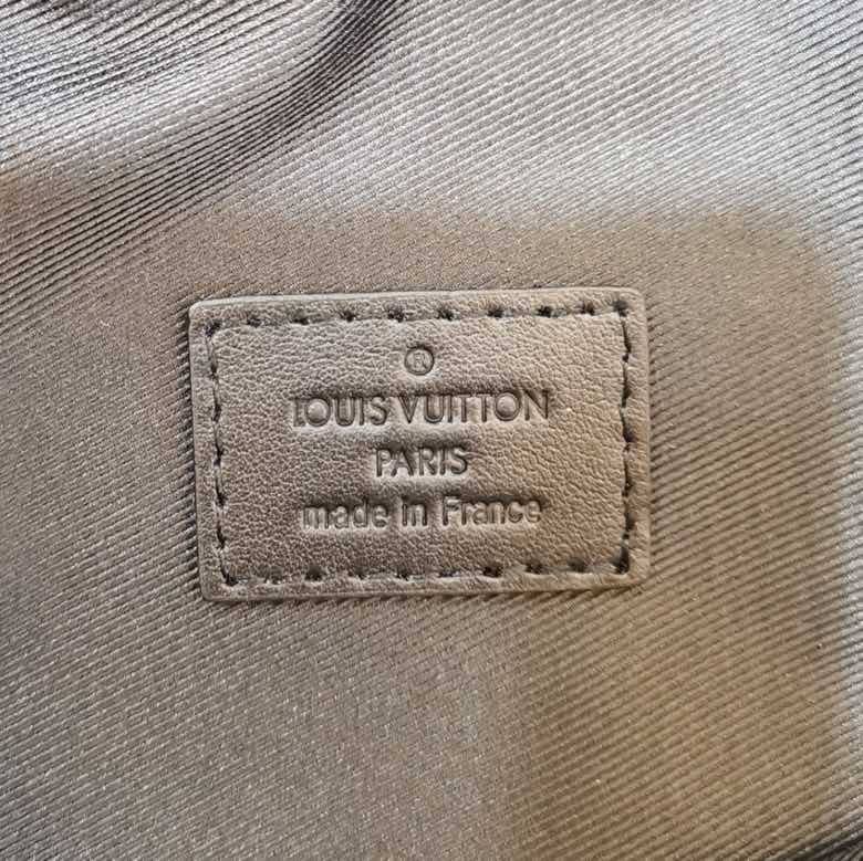 LV Bum Bag Dupe Giant Monogram Discovery NM Replica Body Bag M57289