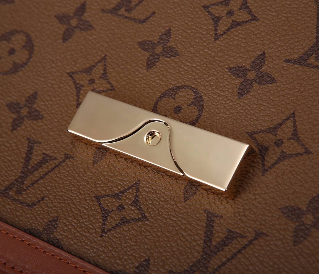 Louis Vuitton Monogram MM Reverse Dauphine Shoulder Bag Replica M44391
