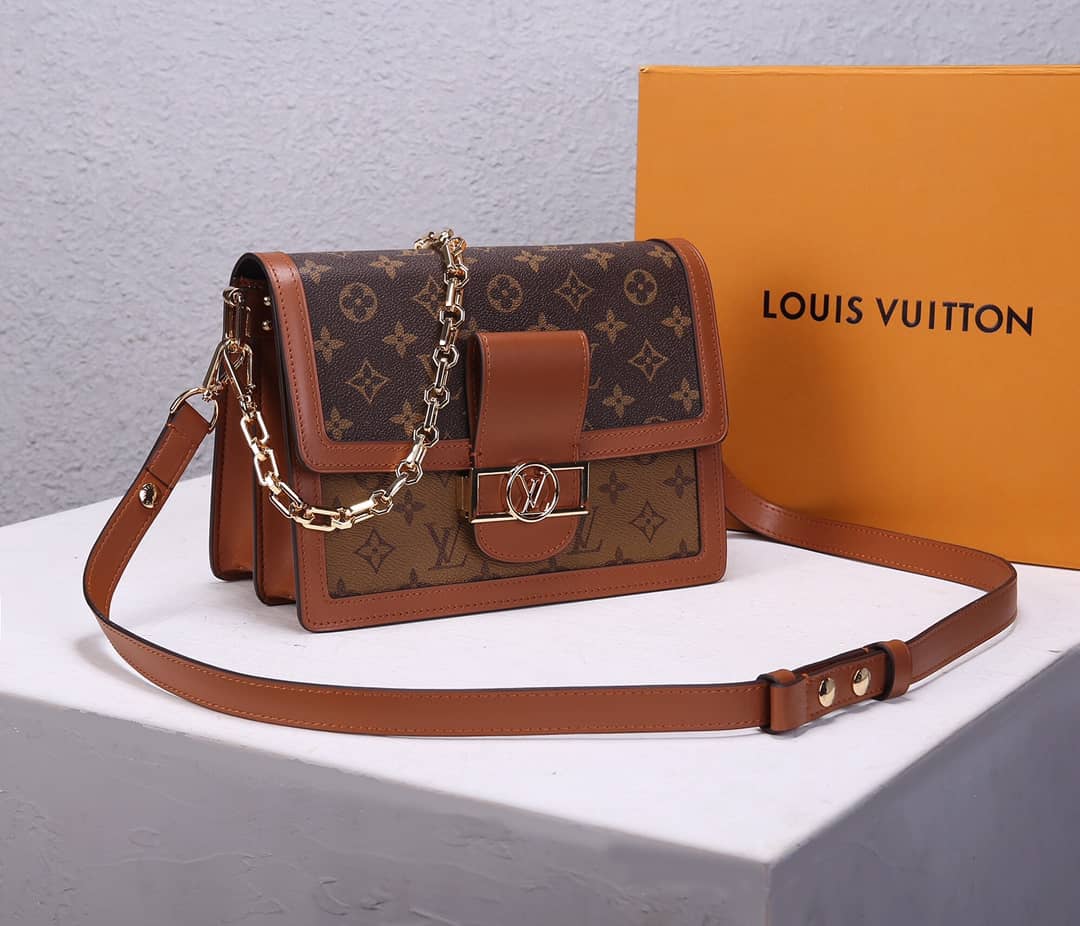 Louis Vuitton Monogram MM Reverse Dauphine Shoulder Bag Replica M44391