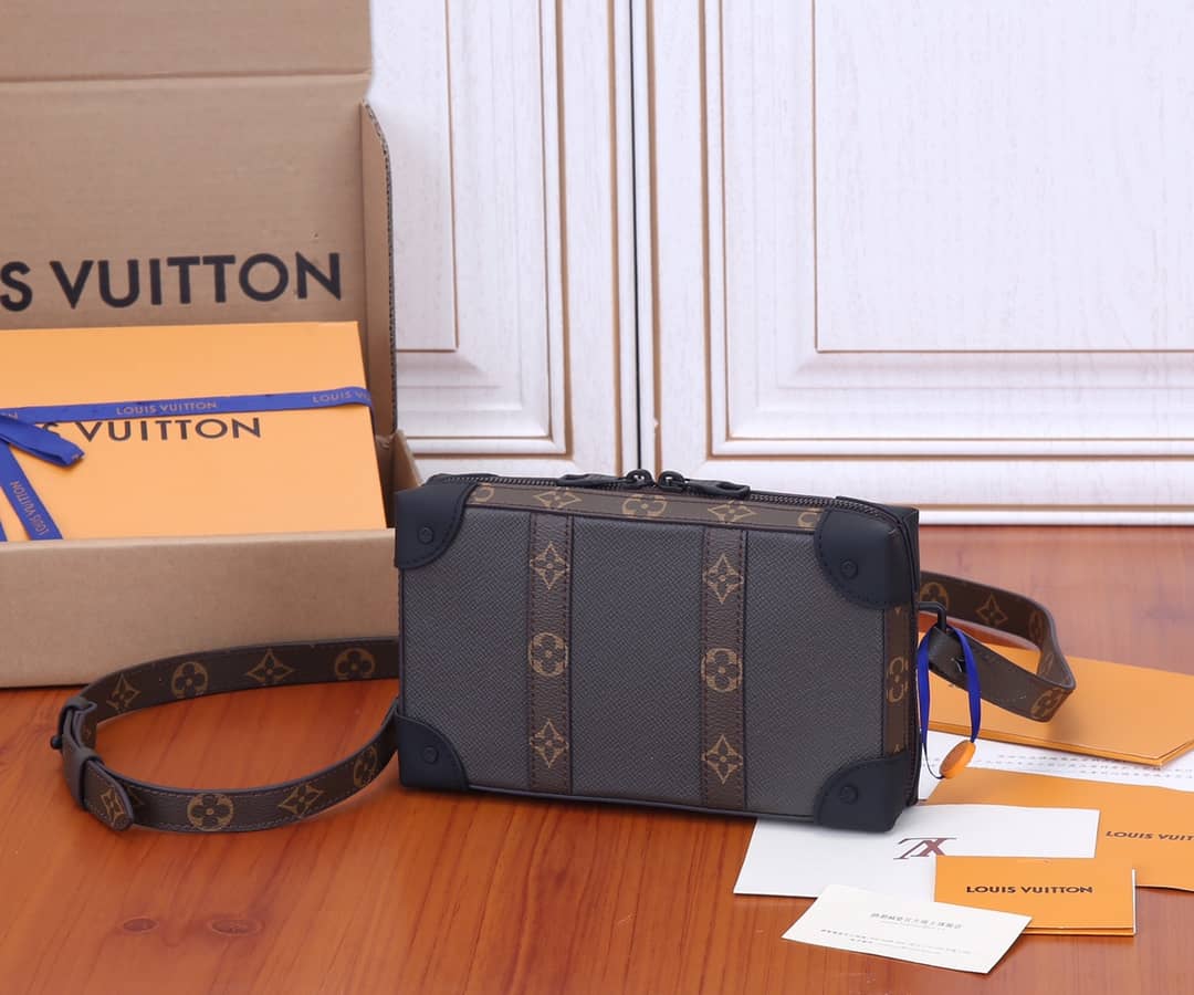 Louis Vuitton Soft Trunk Replica Wallet Brown M30697