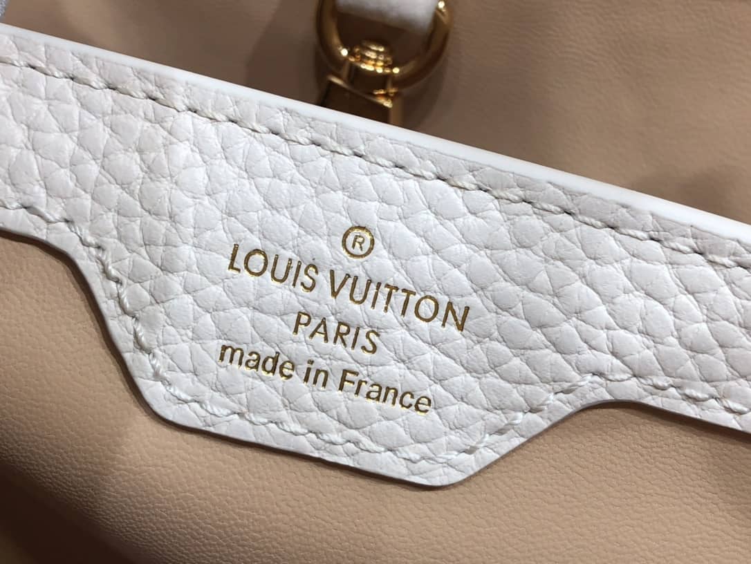 Louis Vuitton Capucines BB Calfskin Handbag Beige