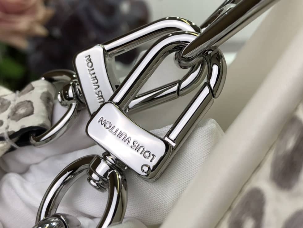 Louis Vuitton Coussin PM M57790 Replica Shoulder Bag