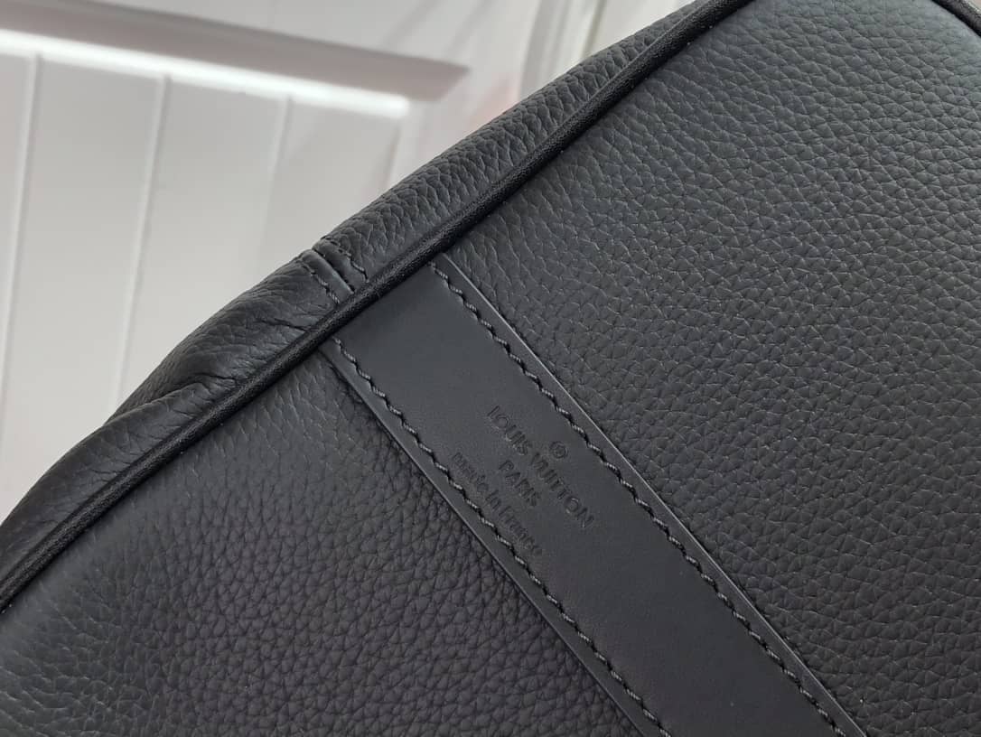 Louis Vuitton Keepall Bandouliere 40 Replica Bag M57088