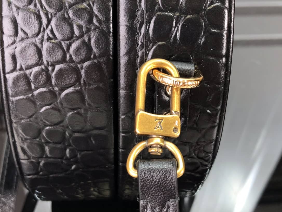 Best Replica Louis Vuitton Petite Boite Chapeau Crocodilien Brillant Replica Bag Black N93597(ColaReps)