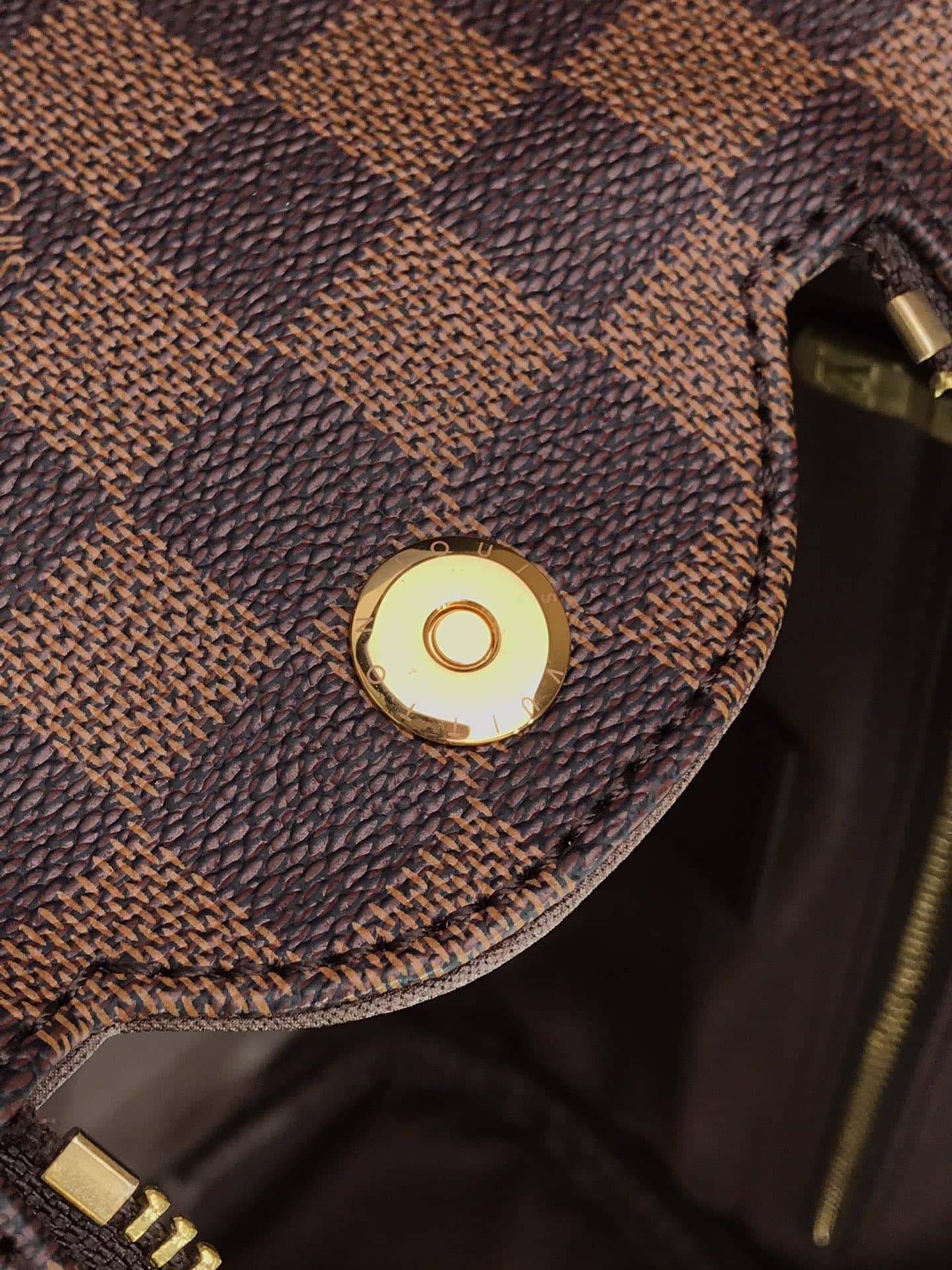 Louis Vuitton King Size Toiletry Bag Replica M47528