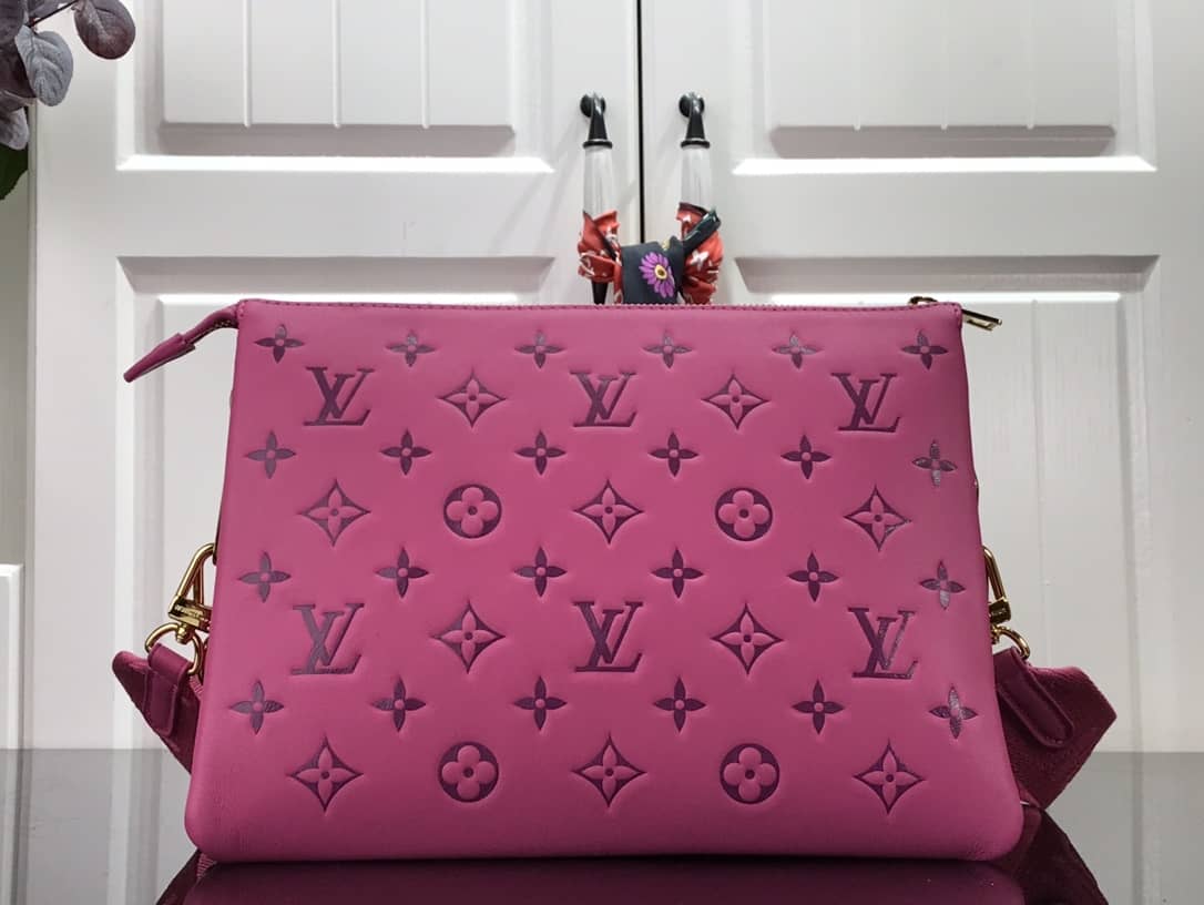 Best Replica Louis Vuitton Embossed Lambskin Coussin PM Replica Bag Pink M58628(ColaReps)