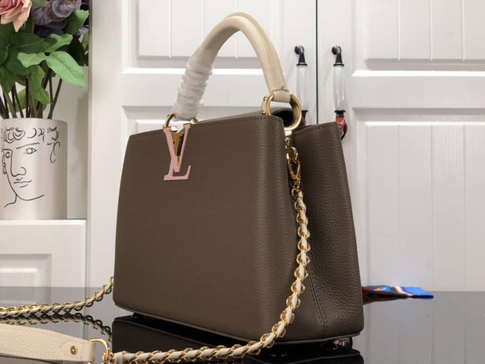Louis Vuitton Capucines MM Brown M59516 Replica Shoulder Bag