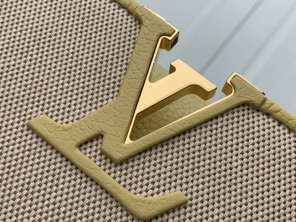 Louis Vuitton Capucines MM Yellow M59872 Replica Shoulder Bag