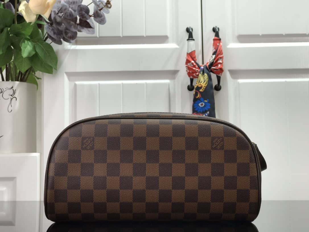 Louis Vuitton King Size Toiletry Bag Replica M47528