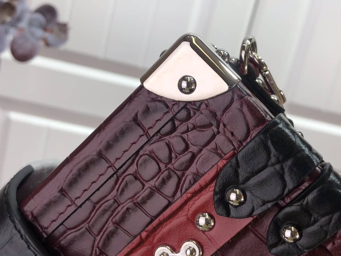 Louis Vuitton Petite Malle Replica Bag Red N94030