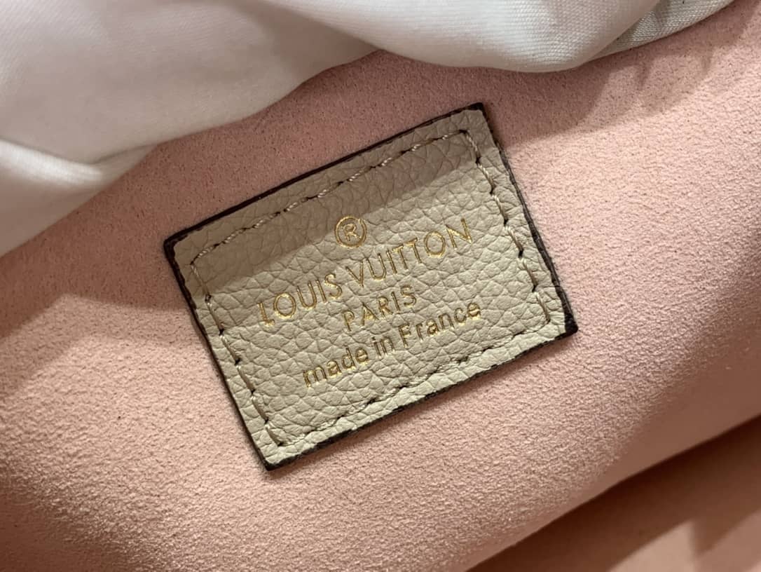 Louis Vuitton Lockme Chain PM Replica Handbag Beige M57073