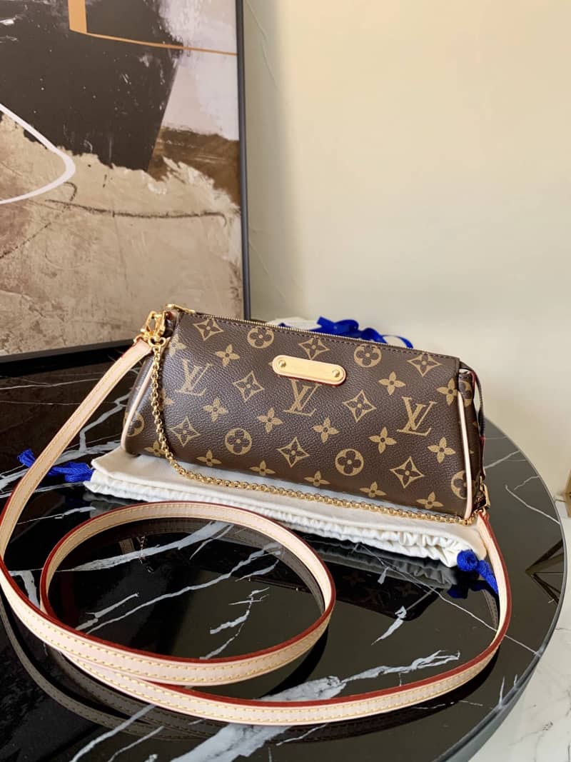 Louis Vuitton Eva Monogram Chain Replica Shoulder Bag M95567
