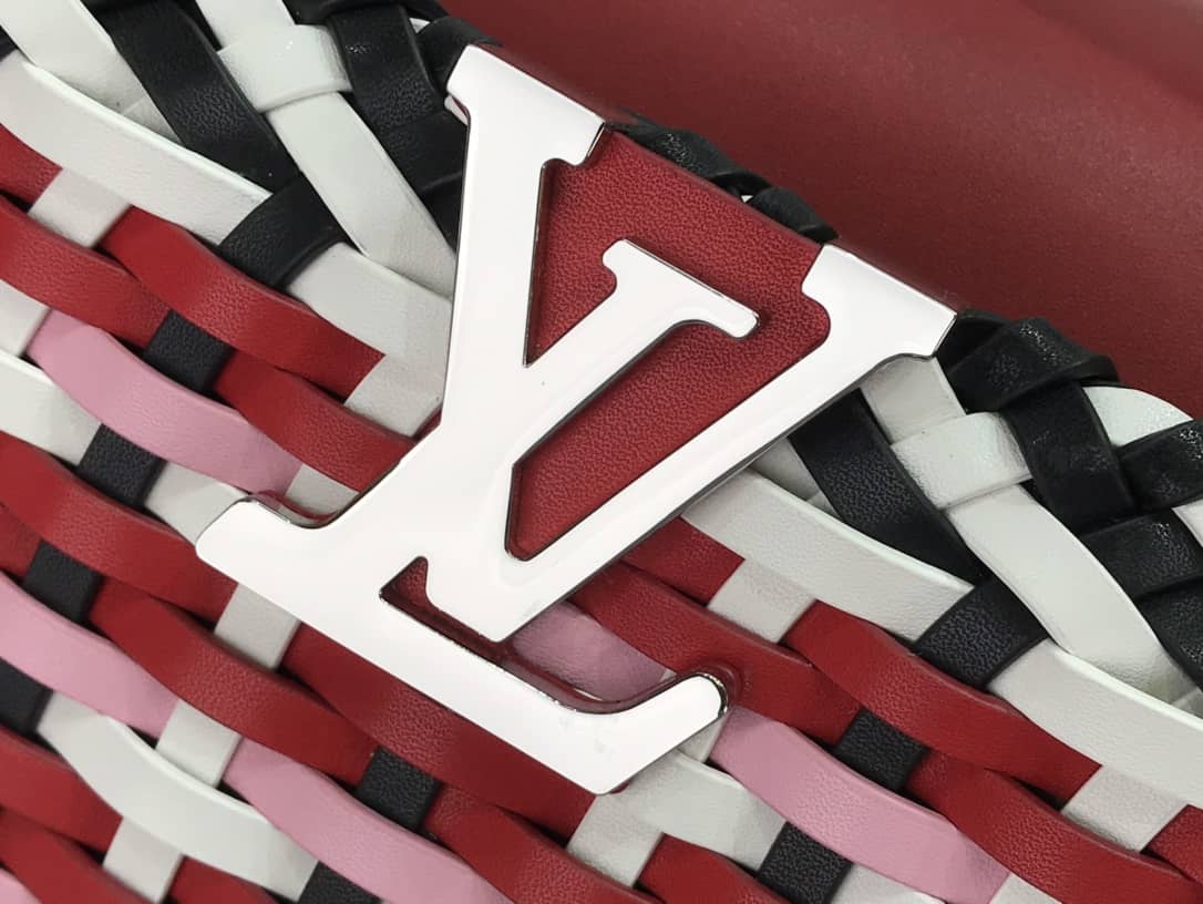 Louis Vuitton Capucines Taurillon Shoulder Bag Replica Red M94519