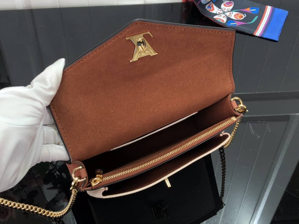 Louis Vuitton Mylockme Chain Pochette M63471 Replica Crossbody Bag
