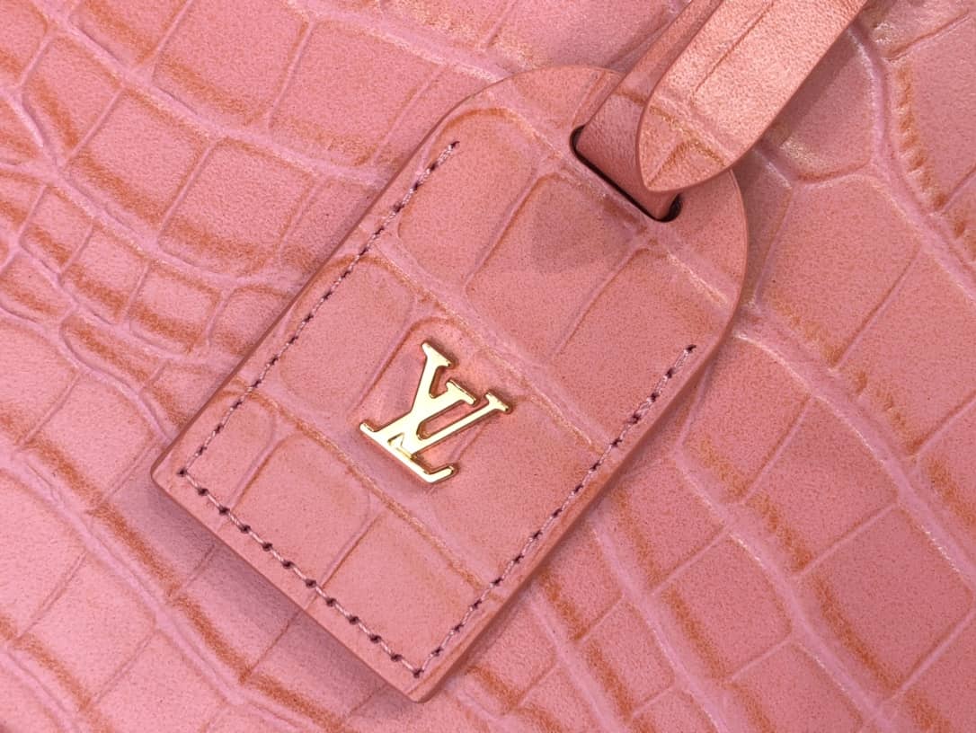 Louis Vuitton Petite Boite Chapeau Crocodilien Brillant Replica Bag Pink N93597