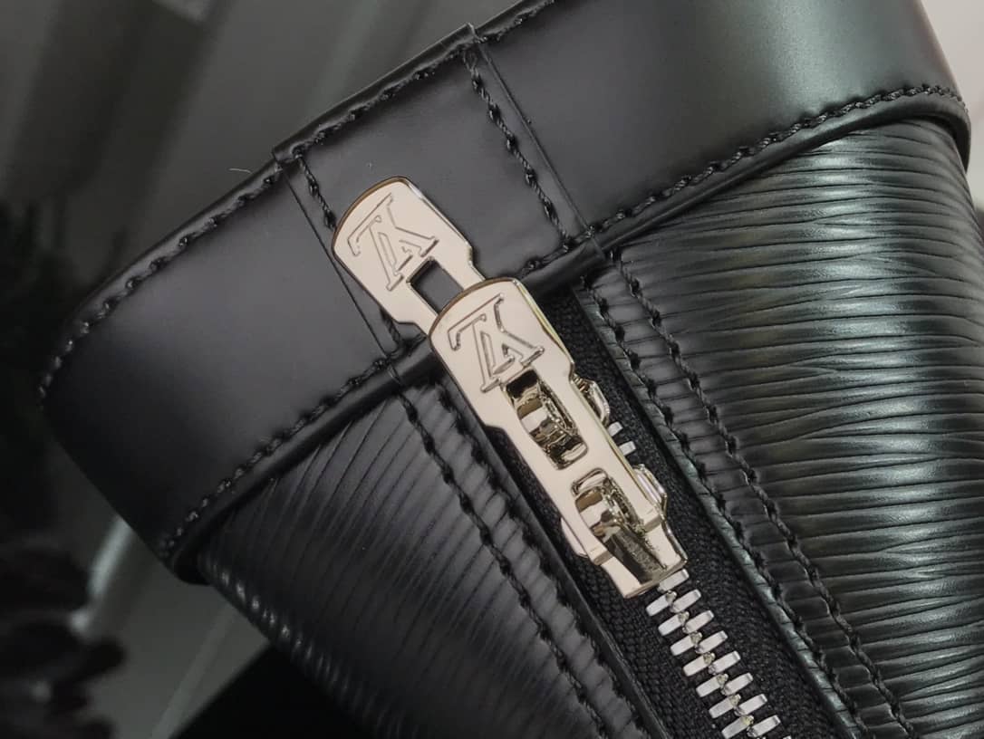 Louis Vuitton Alma PM Hand Bag Replica Black M40302