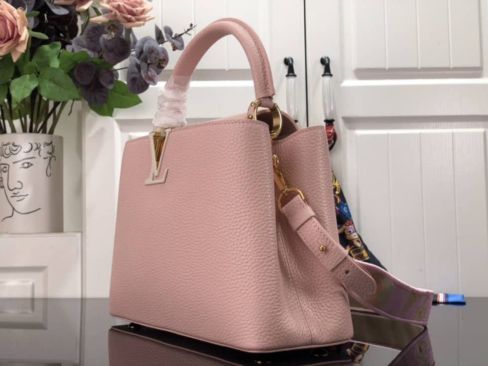 Louis Vuitton Capucines MM Pink M59597 Replica Shoulder Bag