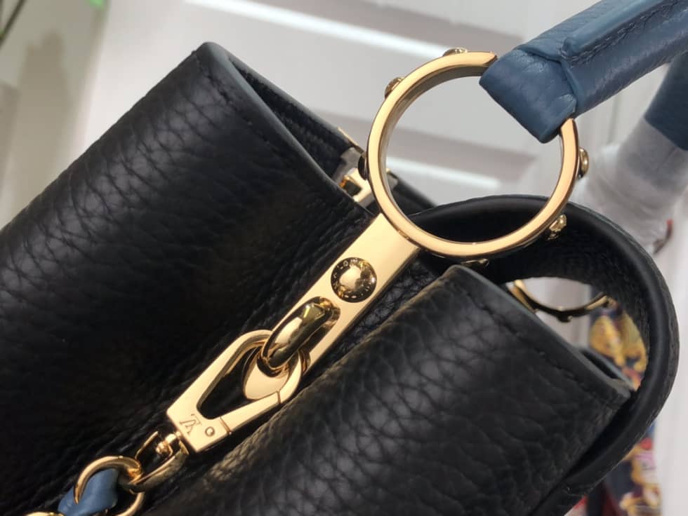 Louis Vuitton Capucines BB M59709 Replica Shoulder Bag