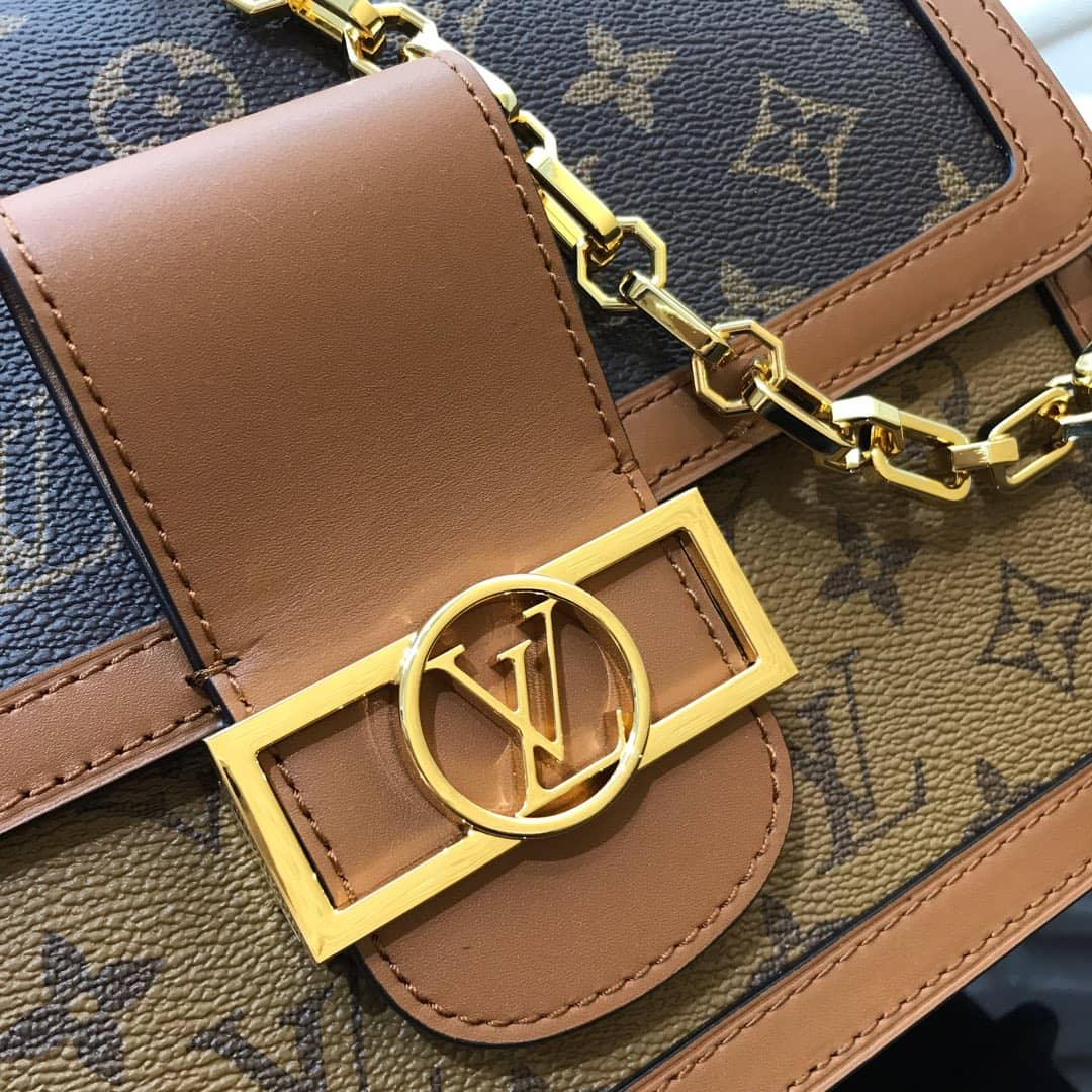 Louis Vuitton Monogram MM Reverse Dauphine Shoulder Bag Replica M44391