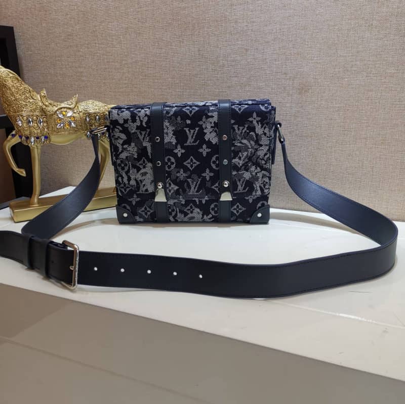 Louis Vuitton Trunk Monogram Canvas Replica Messenger Bag M57282