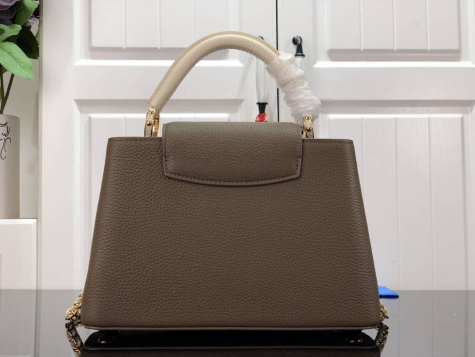 Louis Vuitton Capucines BB M59709 Replica Shoulder Bag