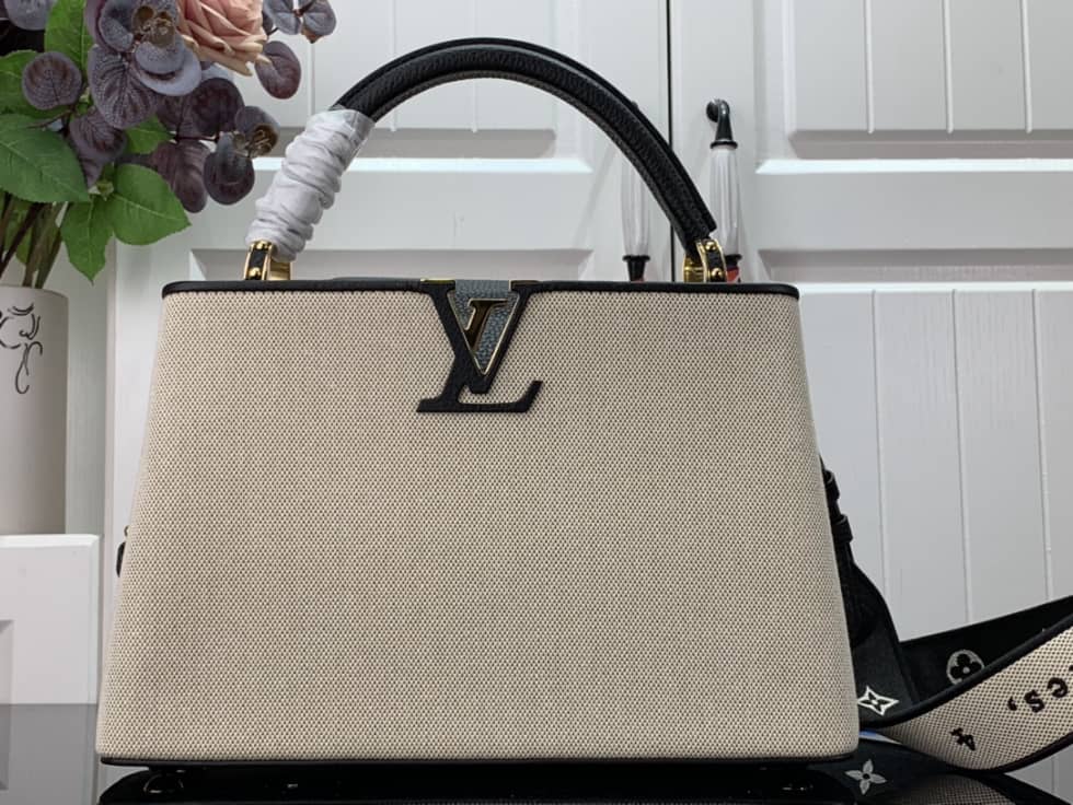 Louis Vuitton Capucines MM Black M59872 Replica Shoulder Bag