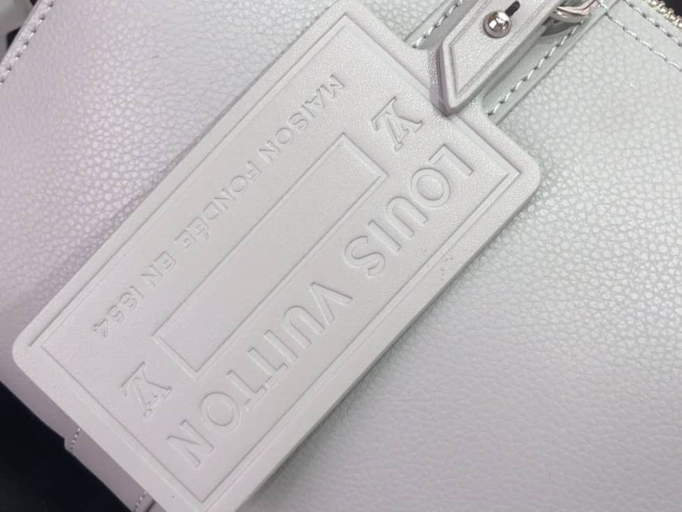 Louis Vuitton City Keepall M59328 Replica Shoulder Bag