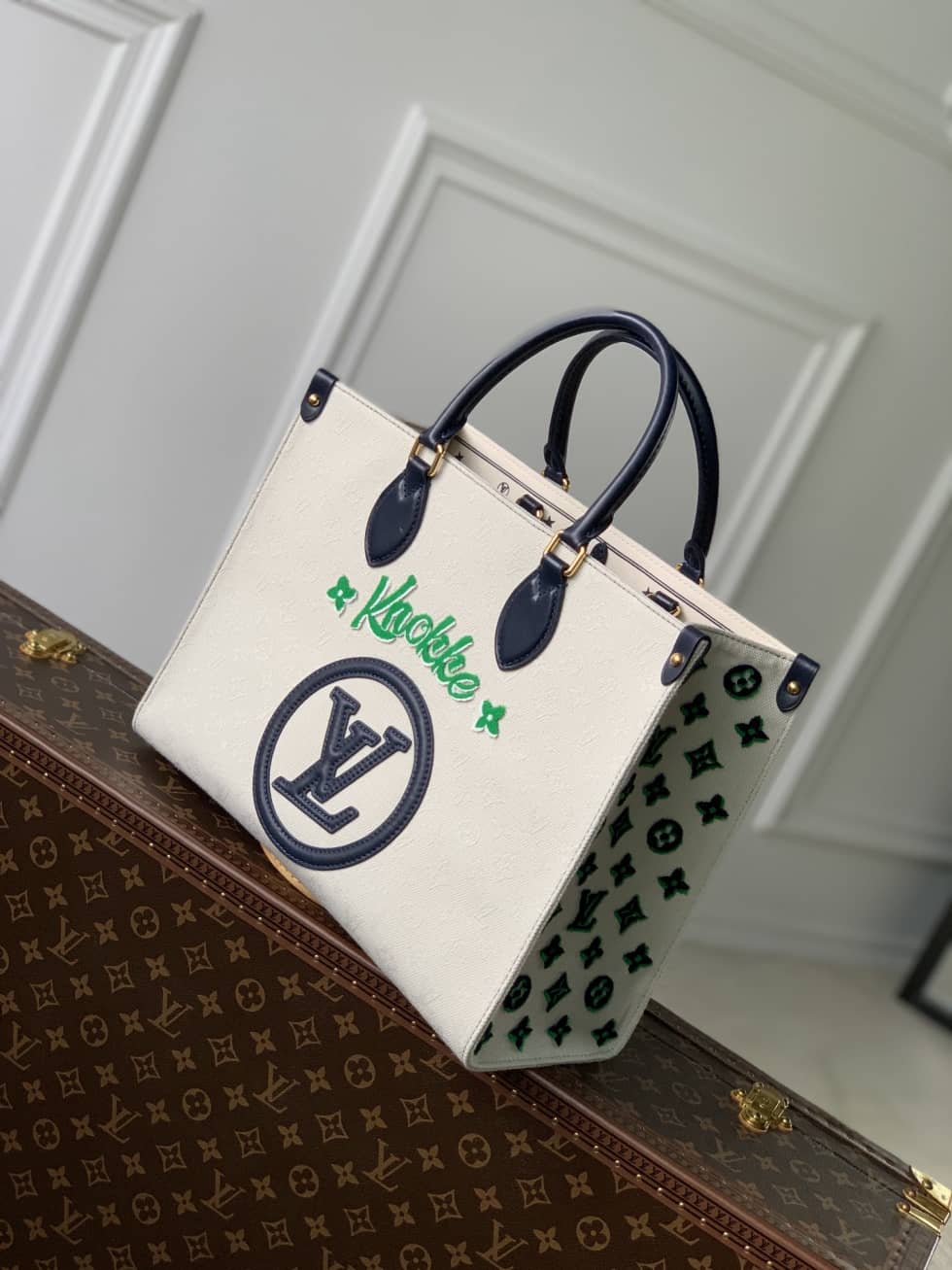 Louis Vuitton OnTheGo MM M20815 Replica Tote