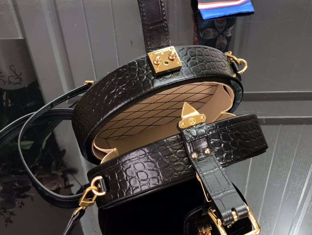 Best Replica Louis Vuitton Petite Boite Chapeau Crocodilien Brillant Replica Bag Black N93597(ColaReps)