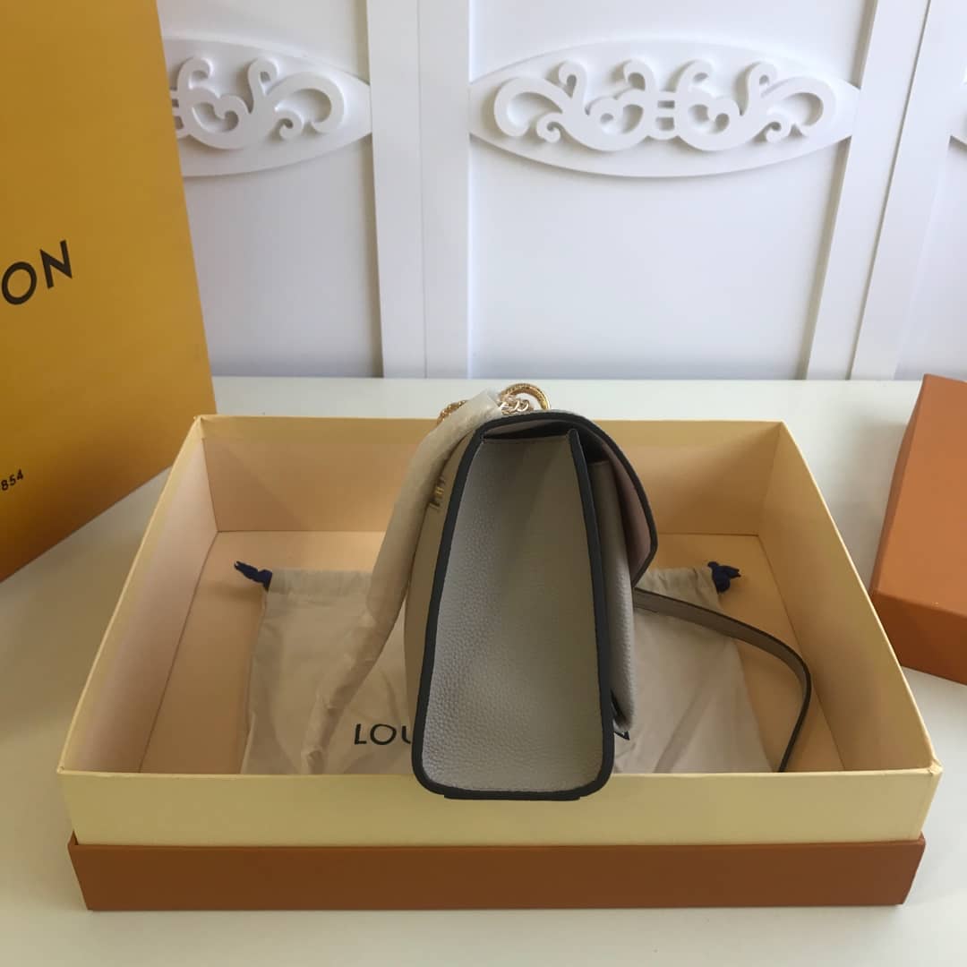 Louis Vuitton MyLockMe BB Calf Chain Replica  Shoulder Bag Apricot M51418