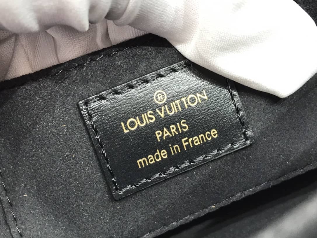 Louis Vuitton Dauphine Mini Monogram Replica Crossbody Bag Black M44580