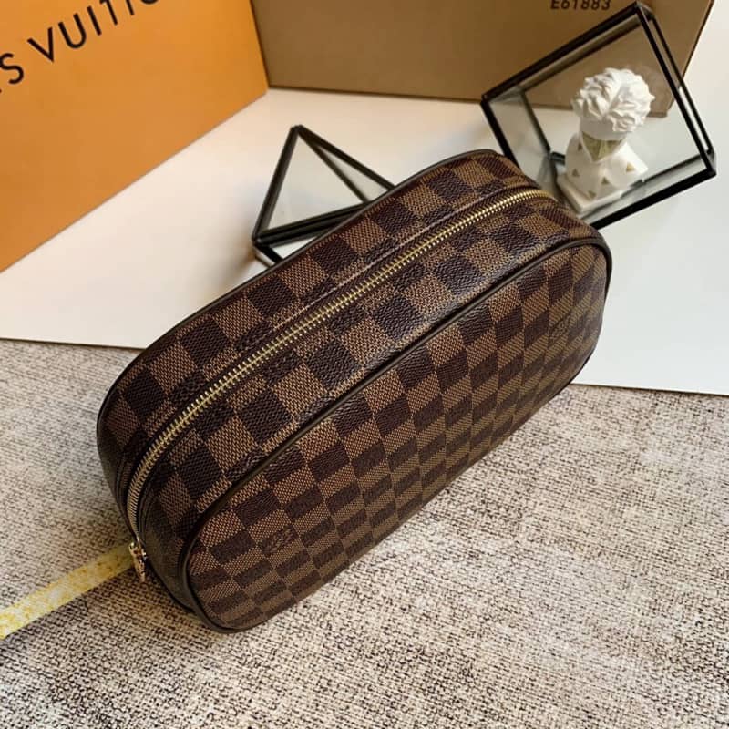 Louis Vuitton Damier Ebene Canvas King Size Toiletry Bag Replica N47527