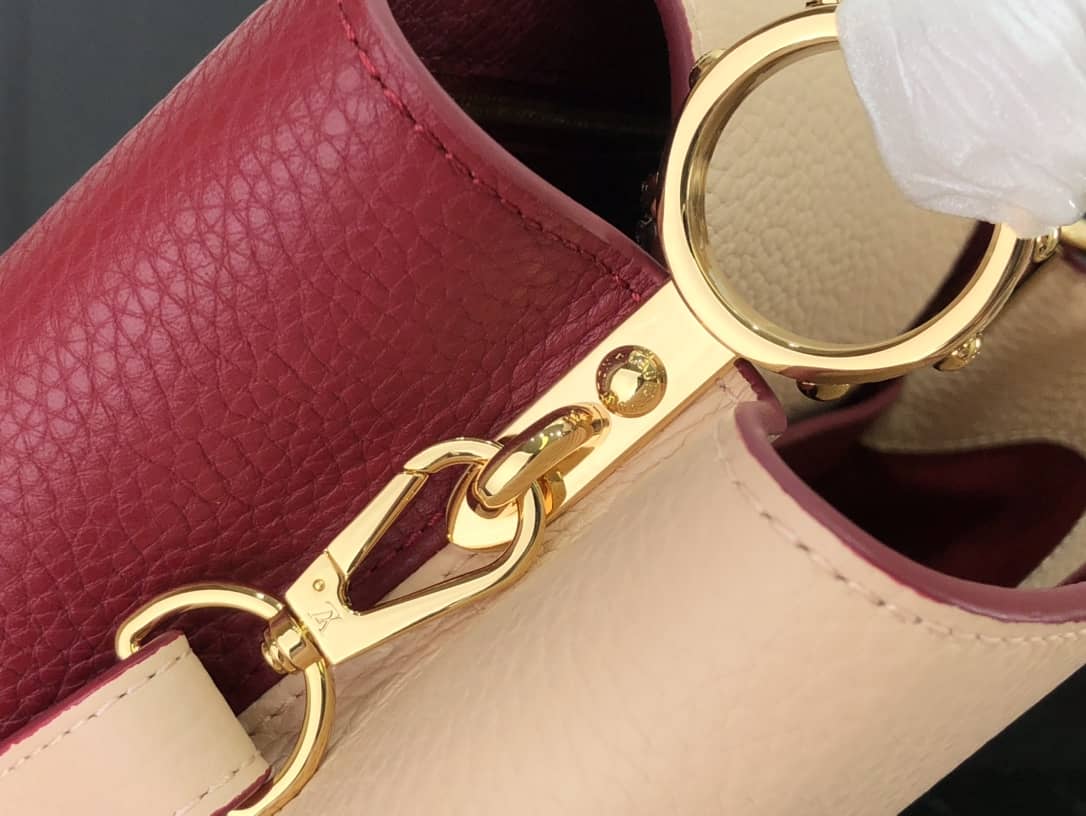 Louis Vuitton Capucines MM Replica Bag M58608