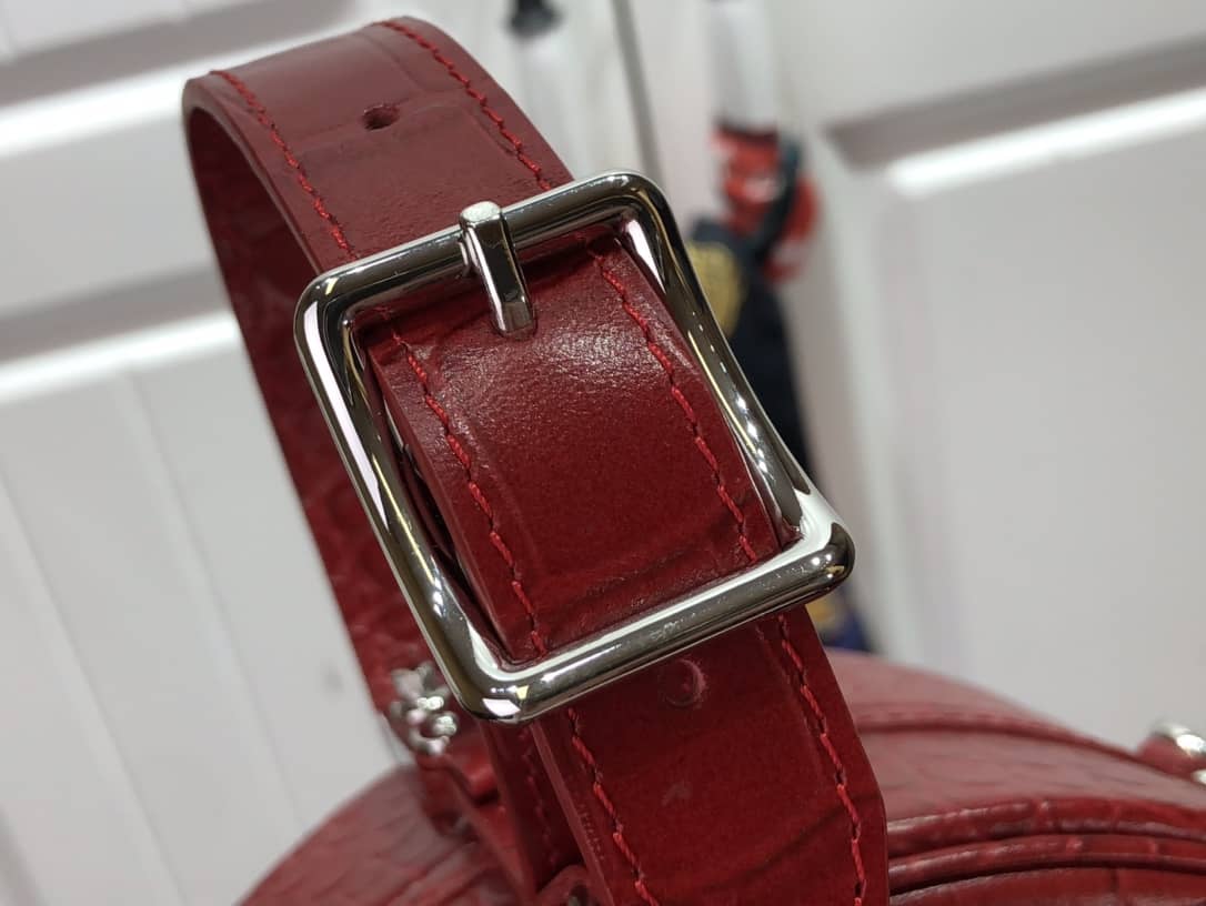 Louis Vuitton Petite Boite Chapeau Crocodilien Brillant Replica Bag Red N93597