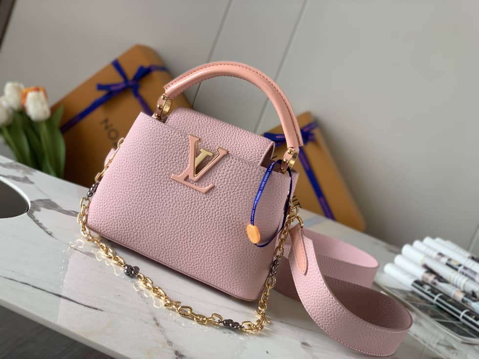 Louis Vuitton Capucines Mini Tote M80239 Replica Crossbody Bag