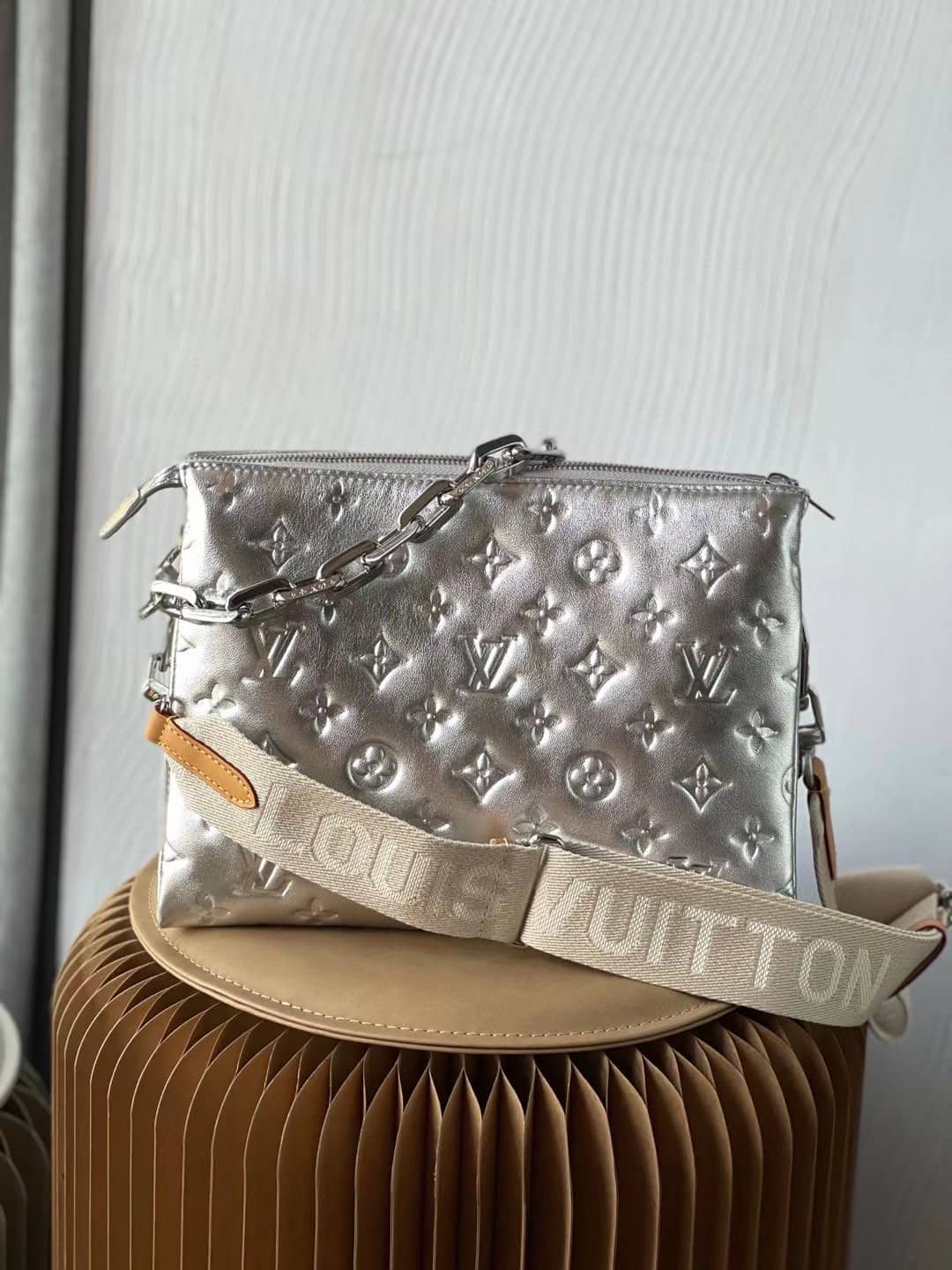 Best Replica Louis Vuitton Coussin PM M57913 Replica Shoulder Bag(ColaReps)