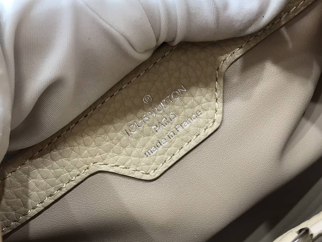 Louis Vuitton Capucines Mini Taurillon Leather Replica Bag Green M57520