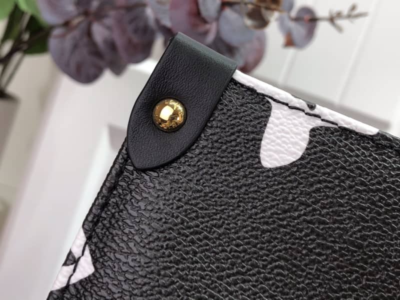 Louis Vuitton Onthego GM Hobo Replica Black M45815