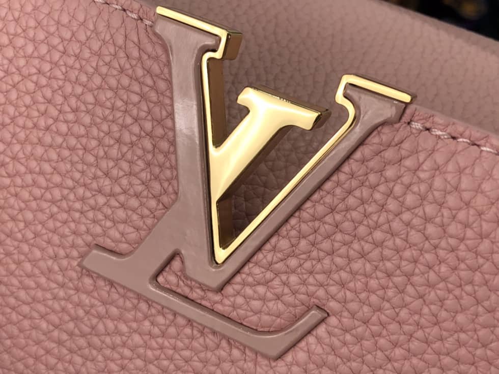 Louis Vuitton Capucines MM M59209 Replica Shoulder Bag