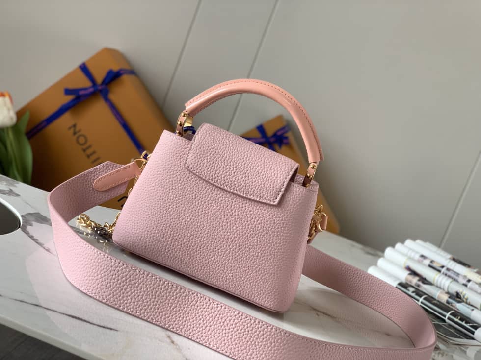 Louis Vuitton Capucines Mini Tote M80239 Replica Crossbody Bag