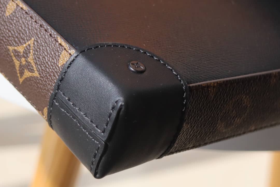 Louis Vuitton Pochette Dupe Voyage Steamer Black M30583(ColaReps)