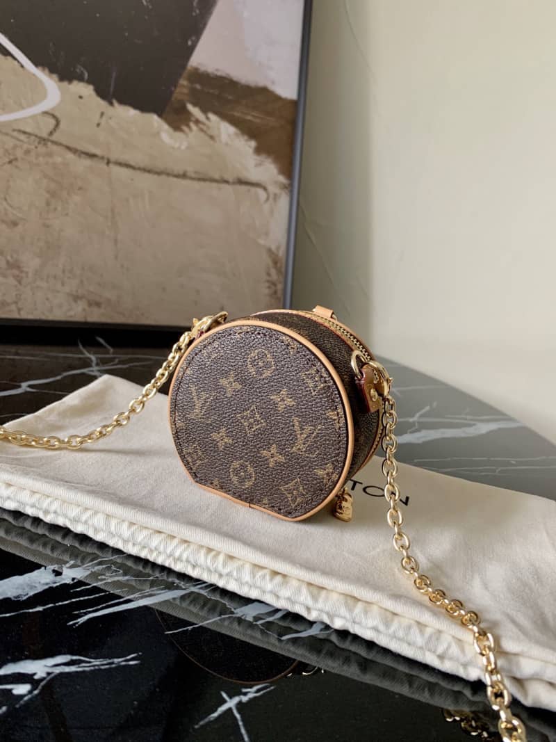 Louis Vuitton Monogram Canvas Boite Chapeau Replica Bag M68570