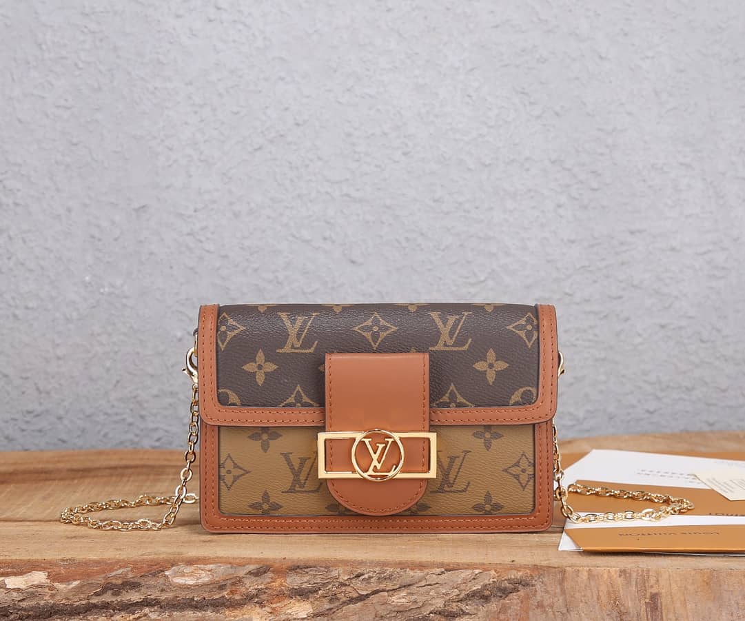 Louis Vuitton Dauphine Chain Wallet Replica Shoulder Bag Yellow M68746
