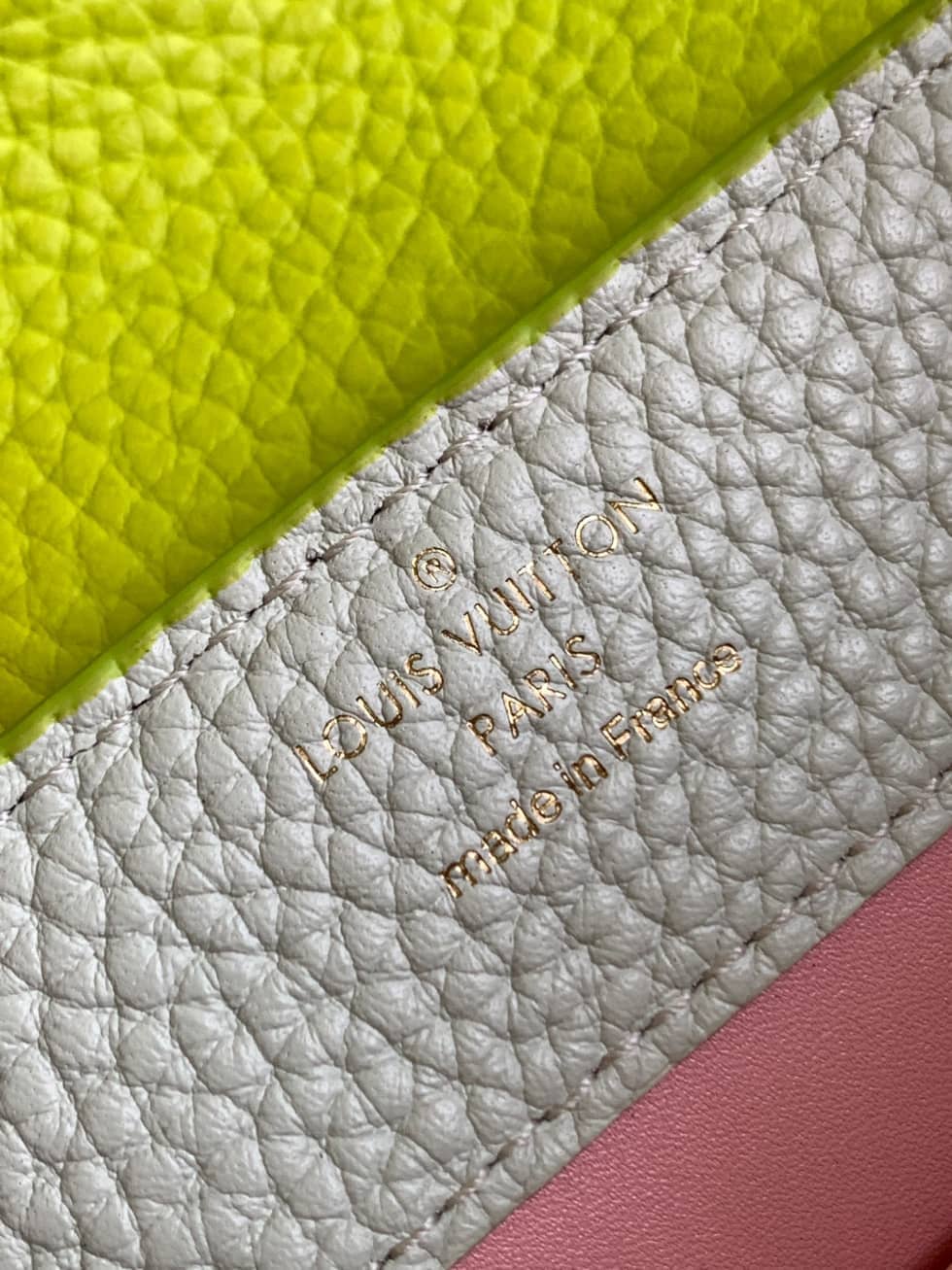 Louis Vuitton Capucines Mini M59440 Replica Shoulder Bag