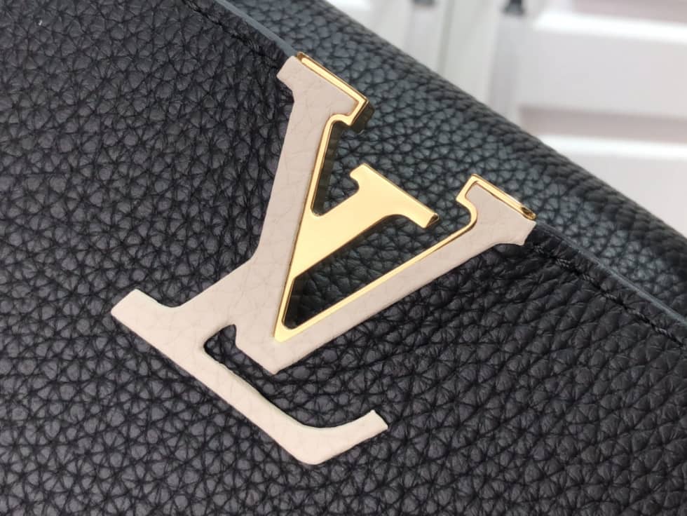 Louis Vuitton Capucines BB M59709 Replica Shoulder Bag